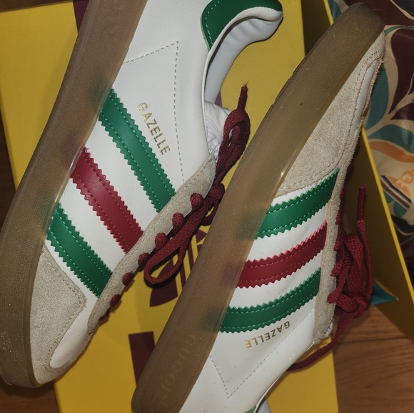 Gucci x Adidas Unisex sneakers - Picture 6 of 11